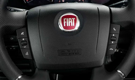Fiat Ducato - Steering wheel remote buttons
