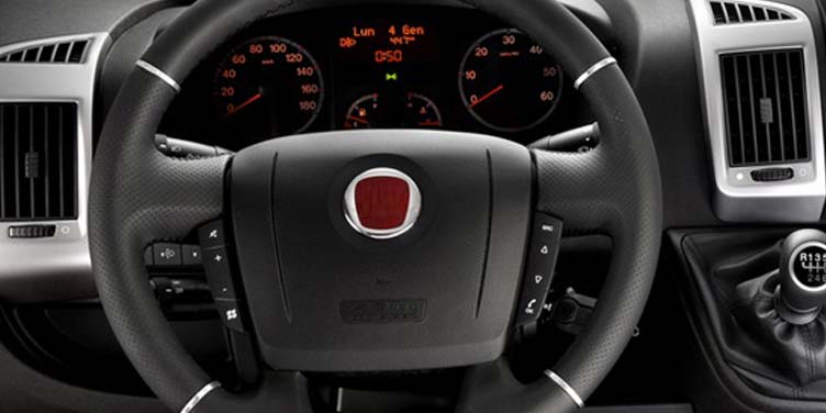 Fiat Ducato - Steering wheel remote buttons